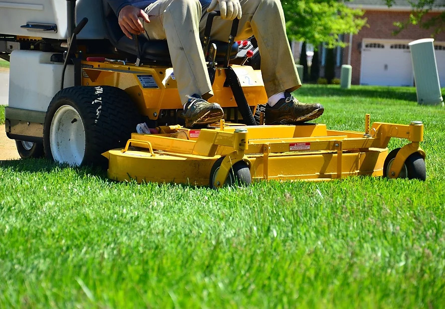 lawn services in Montgomery County